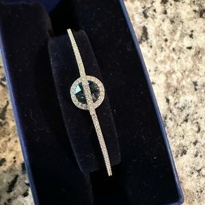 Swarovski 5226389 Women’s Favor Bangle Bracelet